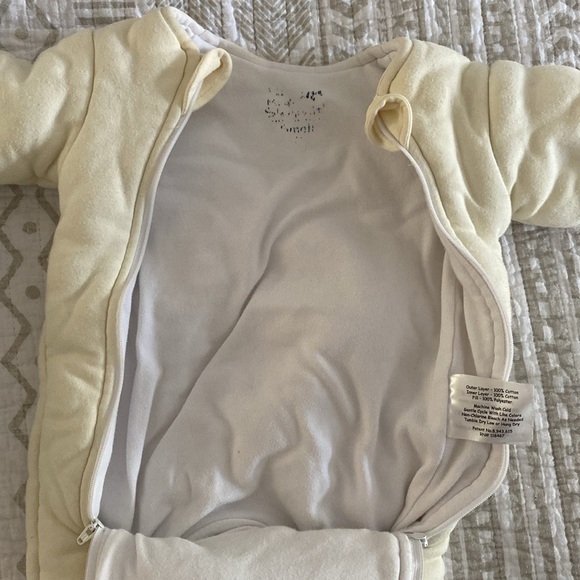 Baby Merlin's Magic Sleepsuit Cream color size Small for 3-6 Months - Picture 3 of 3